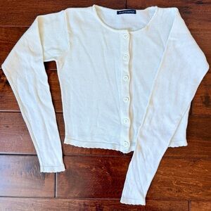 Rare ✨ Brandy Melville Scalloped Cardigan